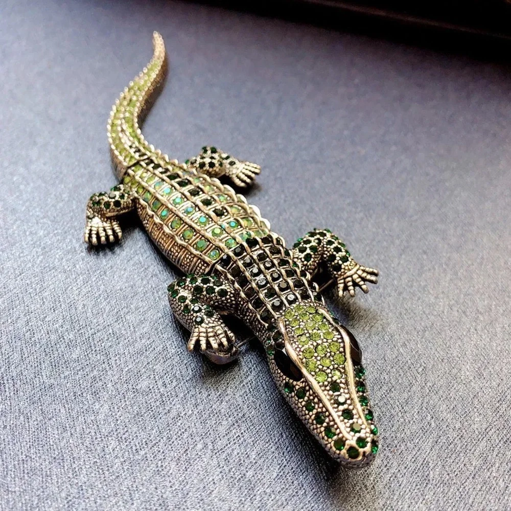 Eleanor ShuMark Crystal Alligator Brooch Pin Statement Jewelry NWT